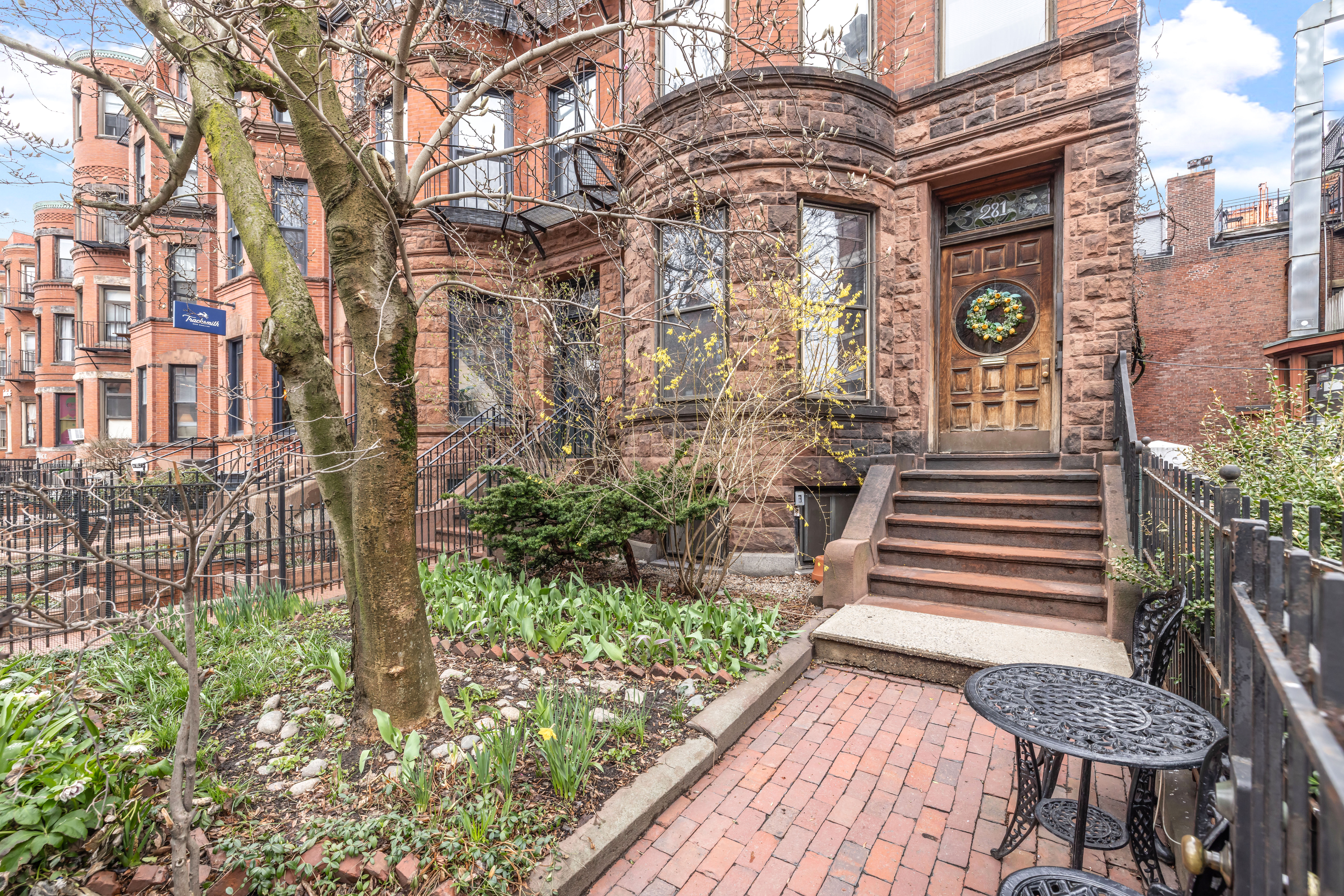 281 Newbury Street Boston, MA 02115 - Photo 1 of 2