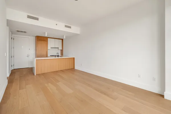 $1,398,000 | 24-22 Jackson Avenue, Unit 311 | Long Island City