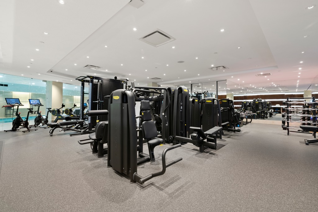 1 Central Park West, Unit 1506 Manhattan, NY 10023 - Photo 11 of 16 a view of a room with gym equipment