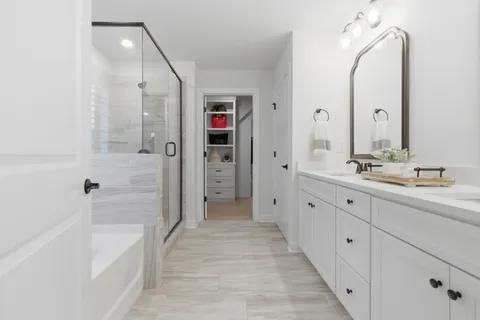 $720,000 | 2204 Skybrook Oaks Drive, Huntersville, NC 28078