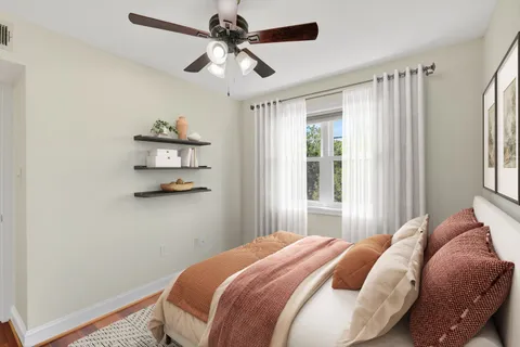 $169,900 | 3868 9th Street Southeast, Unit 301, Washington, DC 20032