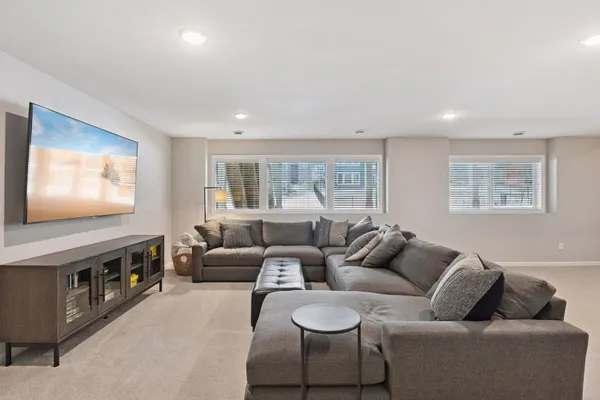 $899,500 | 5562 Zircon Lane North, Plymouth, MN 55446