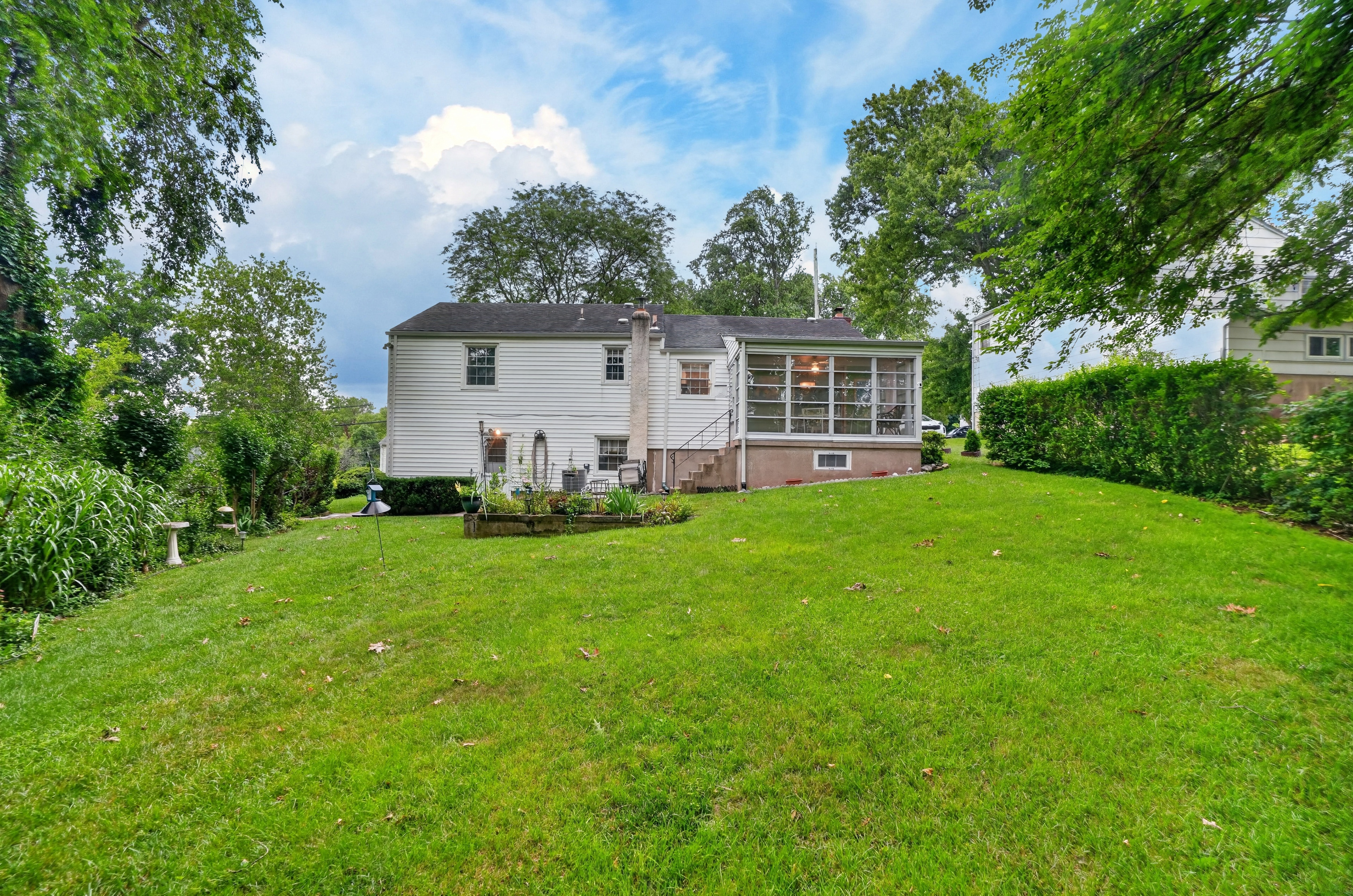 72 Lyons Place Springfield, NJ 07081 - Photo 18 of 21