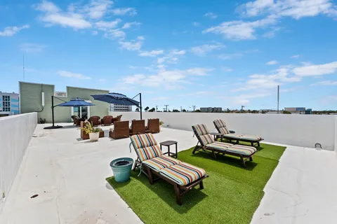 $1,999,000 | 51 North Orlando Avenue, Cocoa Beach, FL 32931