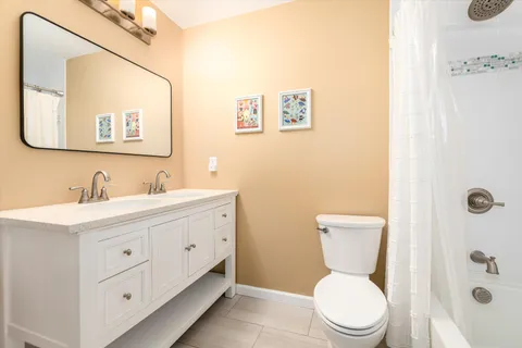 $890,000 | 1739 West Aberdeen Avenue, Littleton, CO 80120