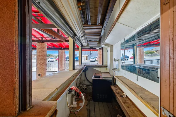 $3,500,000 | 24116 West Interstate 10, San Antonio, TX 78257