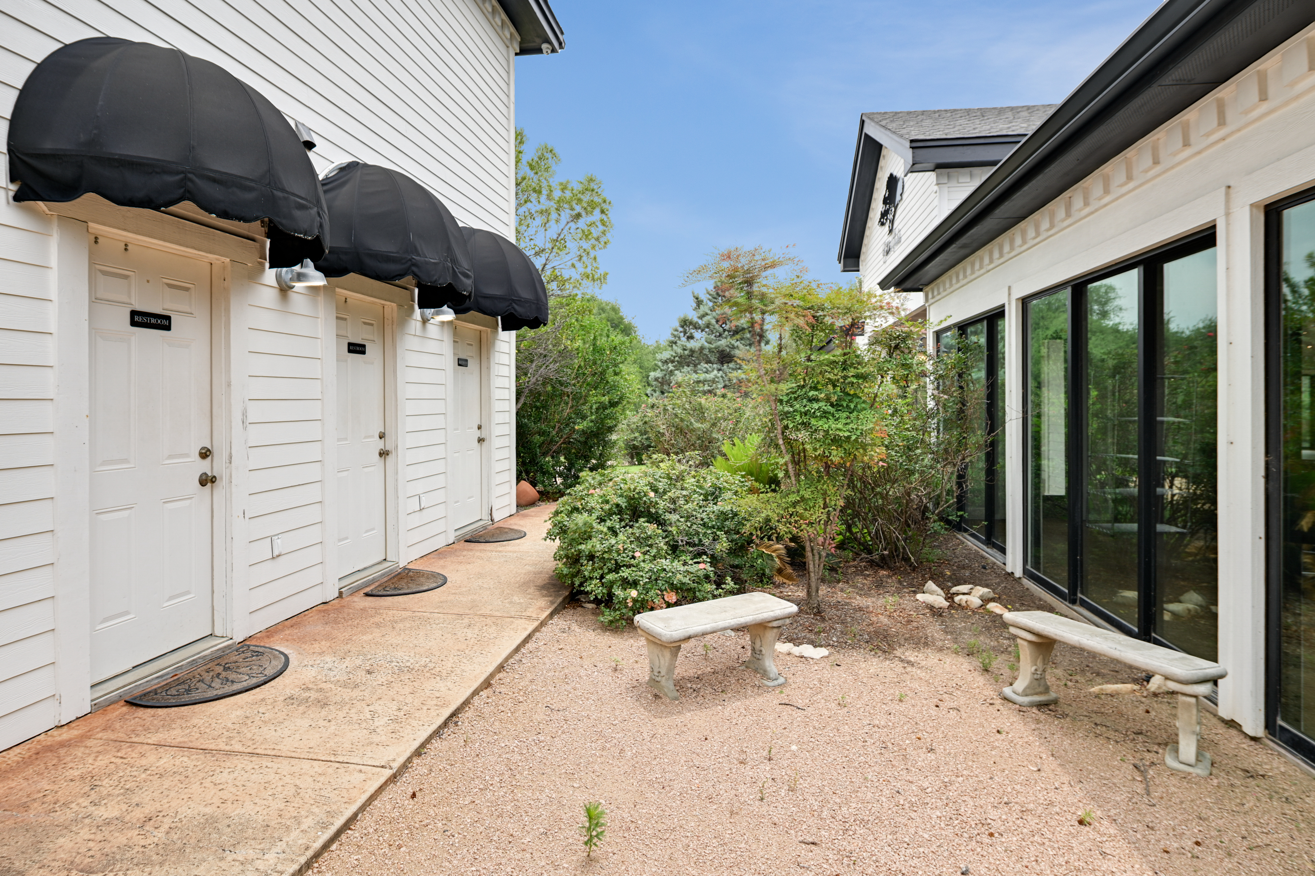 14913 Murfin Road Austin, TX 78734 - Photo 40 of 40 a view of a backyard with plants