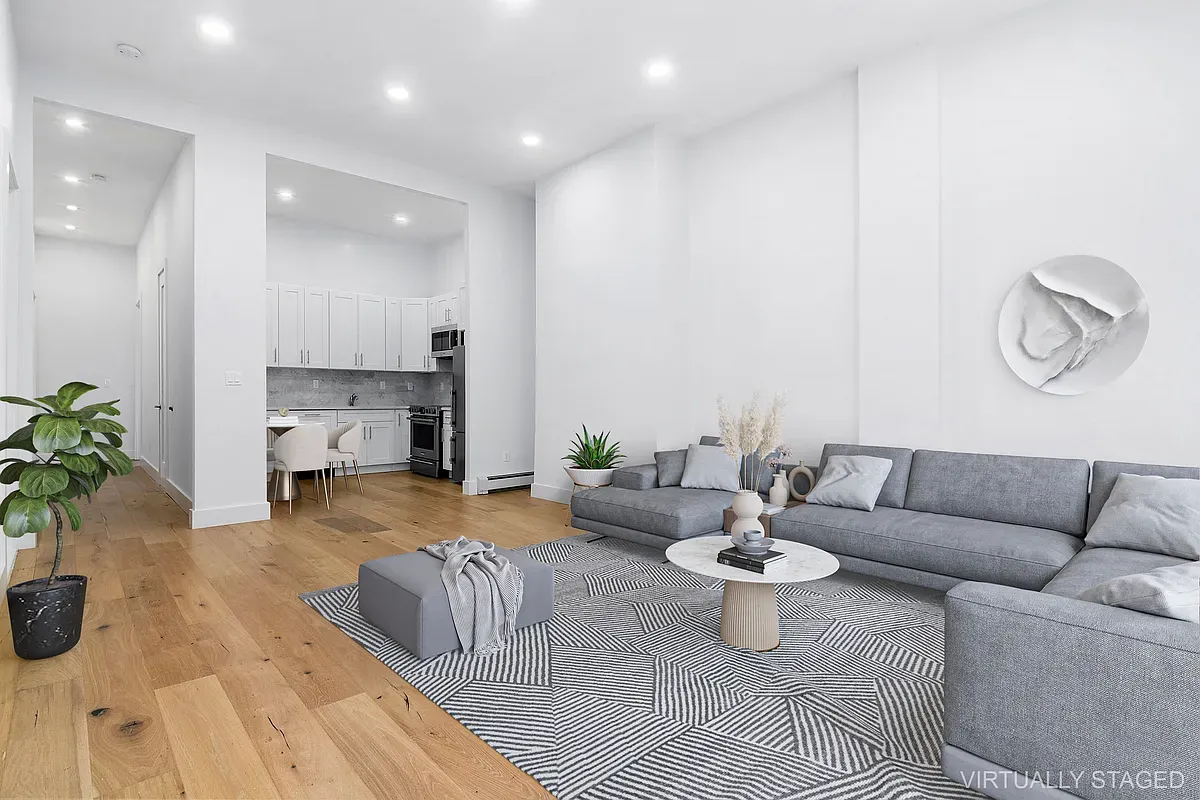 $8,884 | 309 Henry Street, Unit TERRACE | Brooklyn Heights