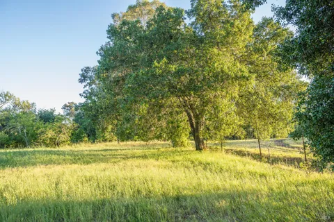 $2,450,000 | 18320-18330 Carriger Road, Sonoma, CA 95476