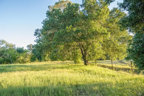 $2,450,000 | 18320-18330 Carriger Road, Sonoma, CA 95476