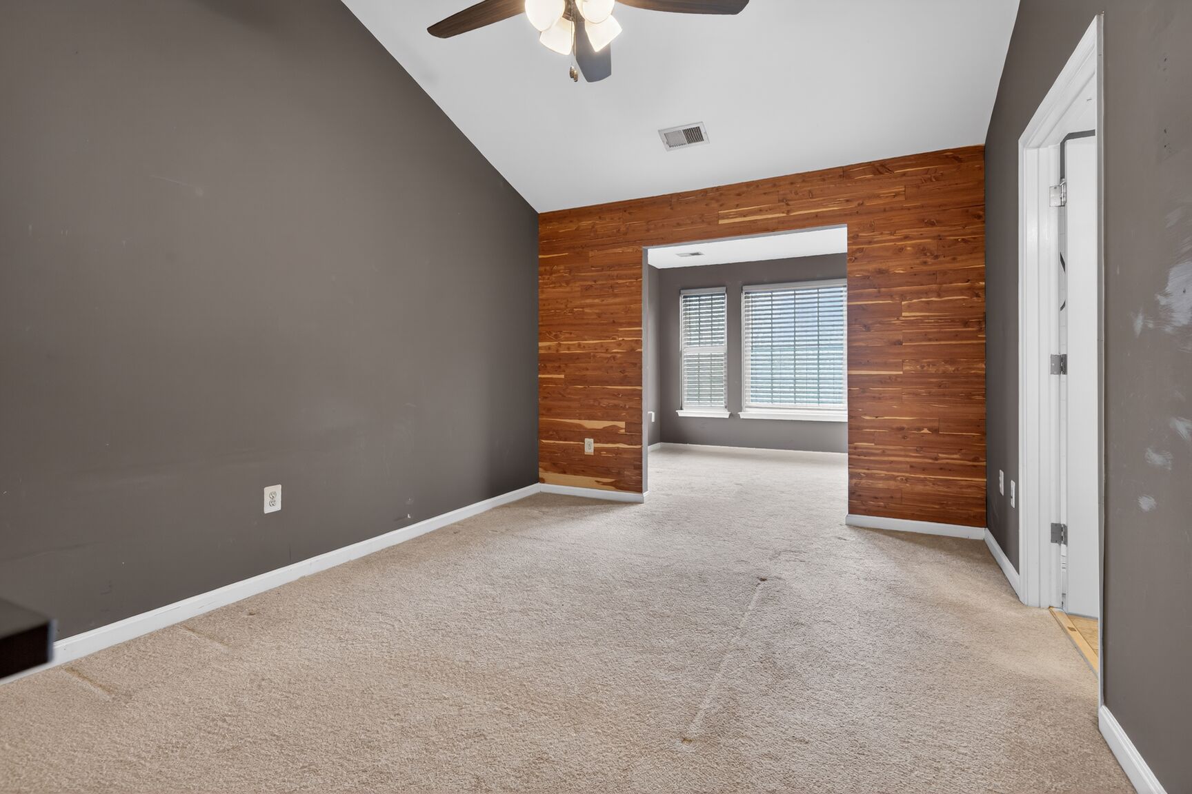 9820 Cheshire Ridge Circle Manassas, VA 20110 - Photo 12 of 25