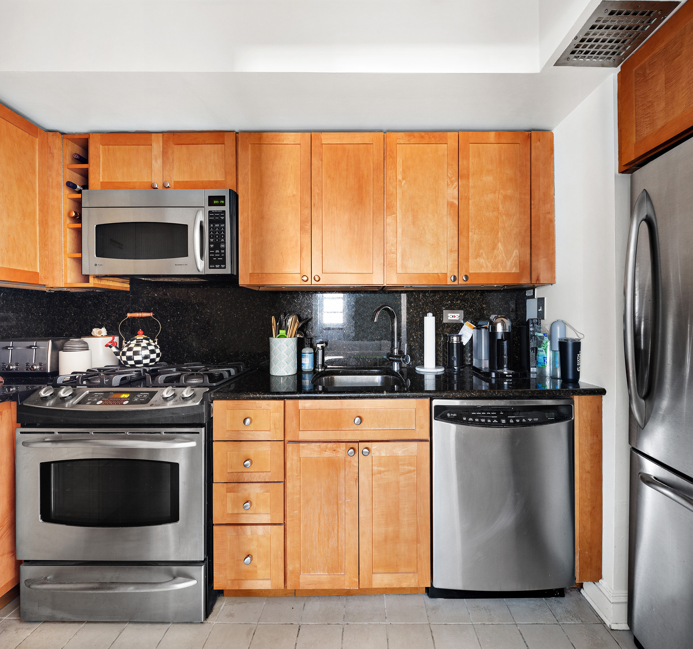 105 Montague Street, Unit 803 Brooklyn, NY 11201 - Photo 6 of 7