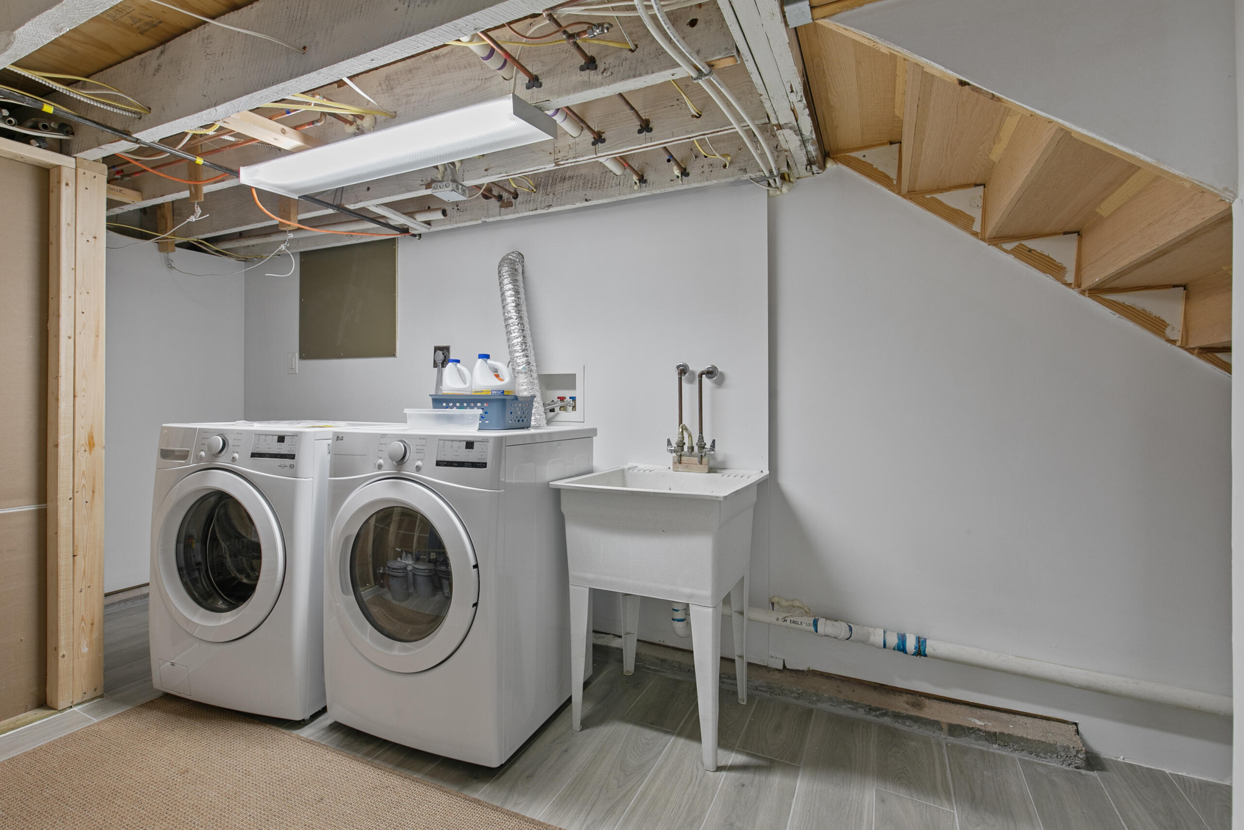 1908 Glen Ross Road Silver Spring, MD 20910 - Photo 48 of 63 a utility room with dryer and washer