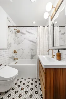 $1,795,000 | 16 Wyckoff Street, Unit 4 | Cobble Hill