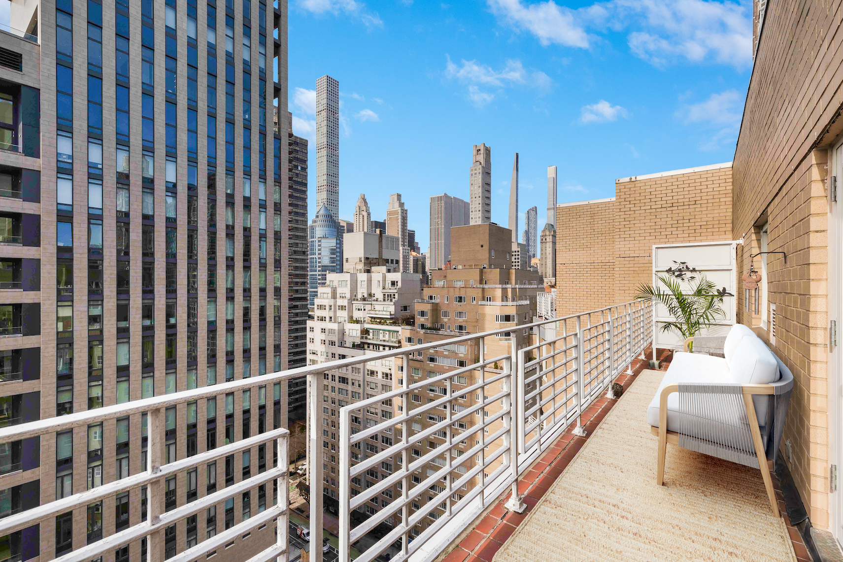 205 East 63rd Street, Unit PHA Manhattan, NY 10065 - Photo 3 of 11