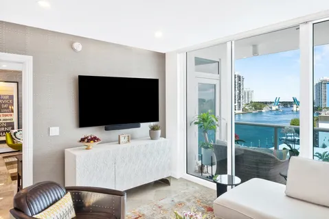 $1,250,000 | 715 Bayshore Drive, Unit 606, Fort Lauderdale, FL 33304