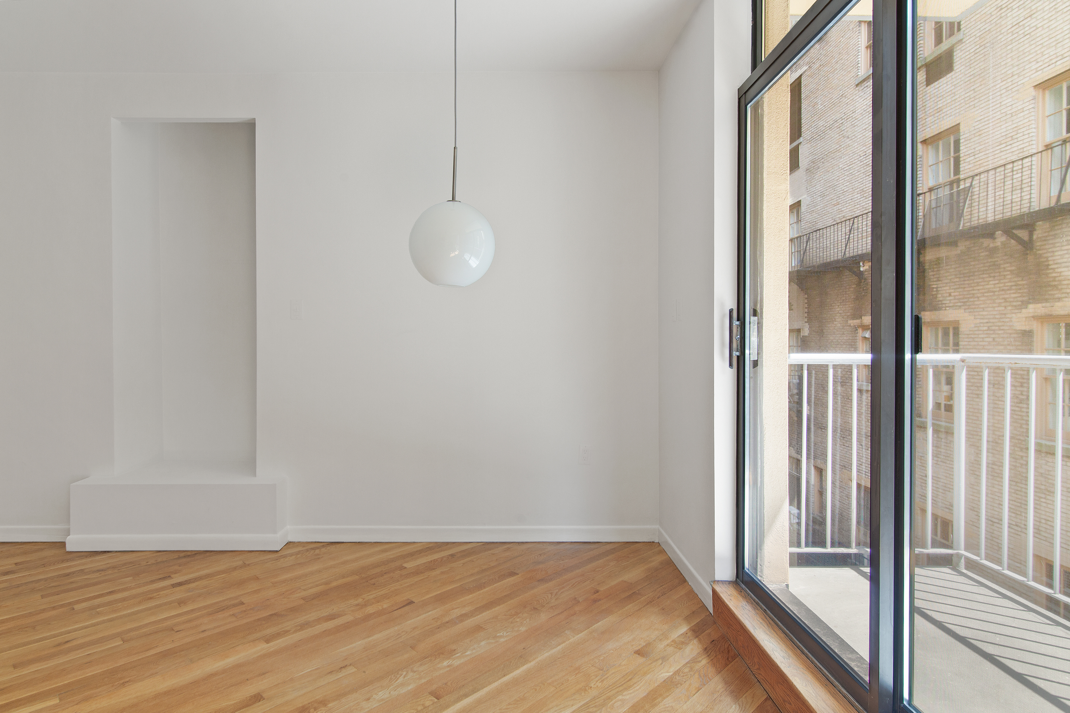 8 West 65th Street, Unit 4B Manhattan, NY 10023 - Photo 7 of 13