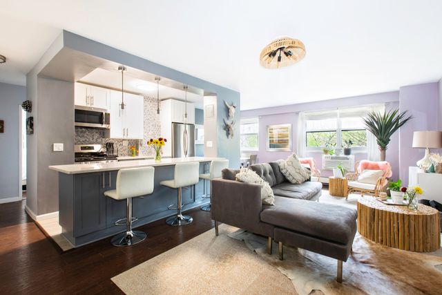 $888,000 | 175 Willoughby Street, Unit 4A | Downtown Brooklyn