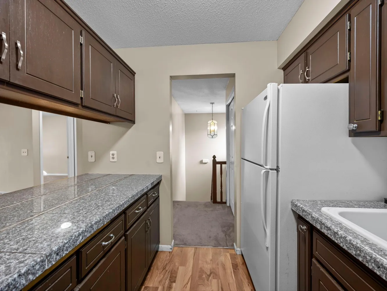 $2,000 | 5535 Lindsay Street, Golden Valley, MN 55422