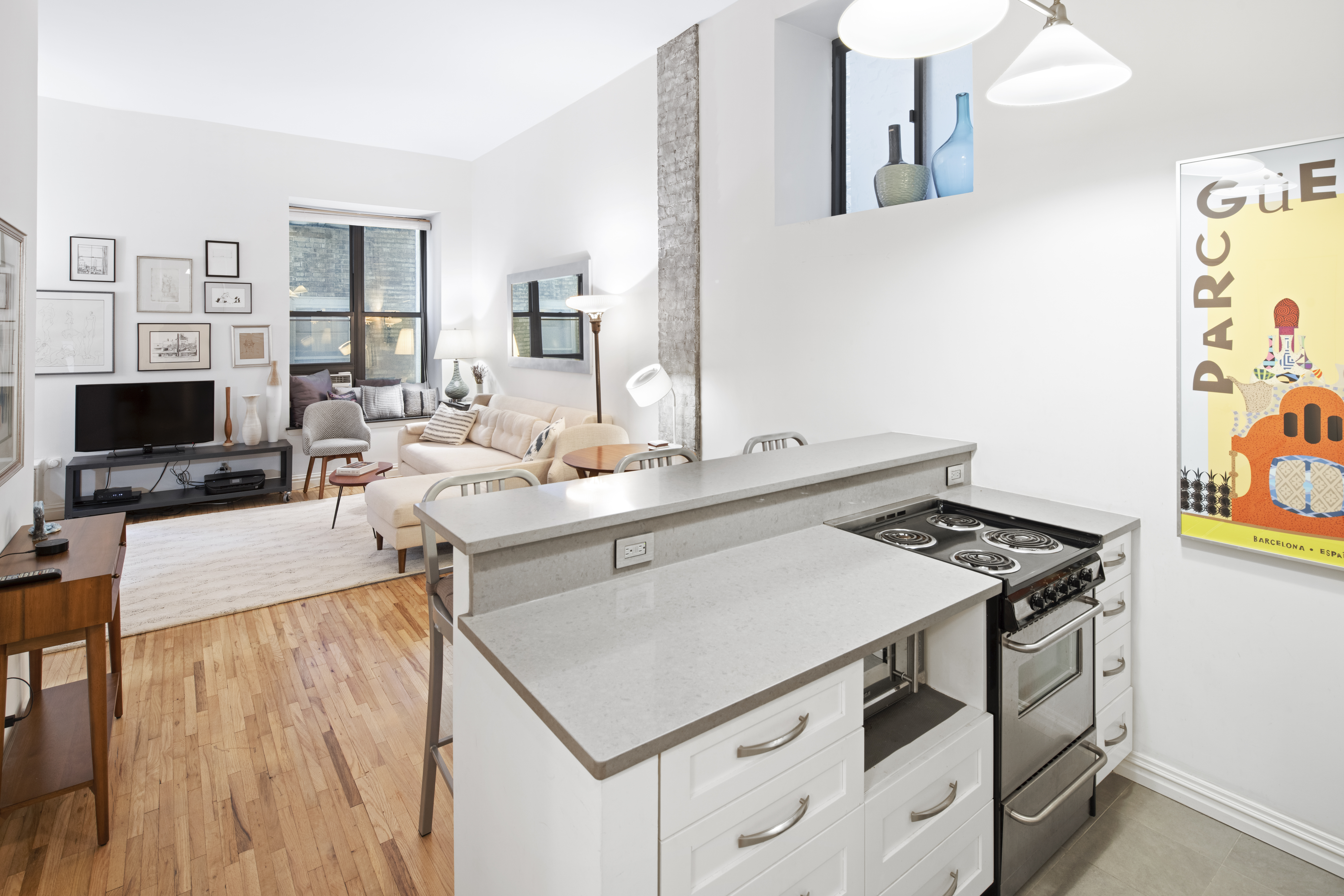 23 East 10th Street, Unit 203 Manhattan, NY 10003 - Photo 3 of 6
