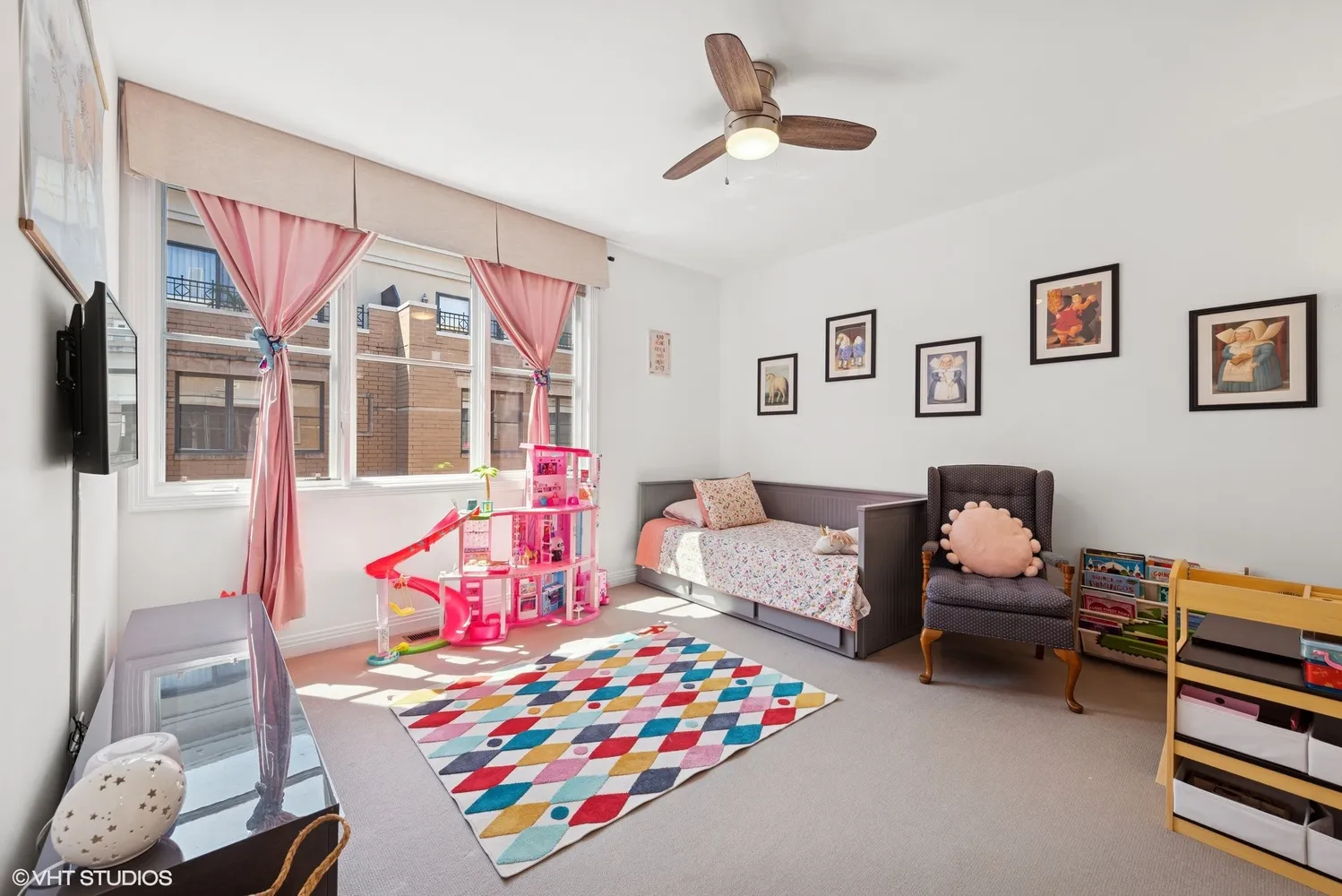 $895,000 | 1816 South Indiana Avenue, Unit G, Chicago, IL 60616