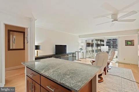 $389,900 | 510 N Street Southwest, Unit N422, Washington, DC 20024