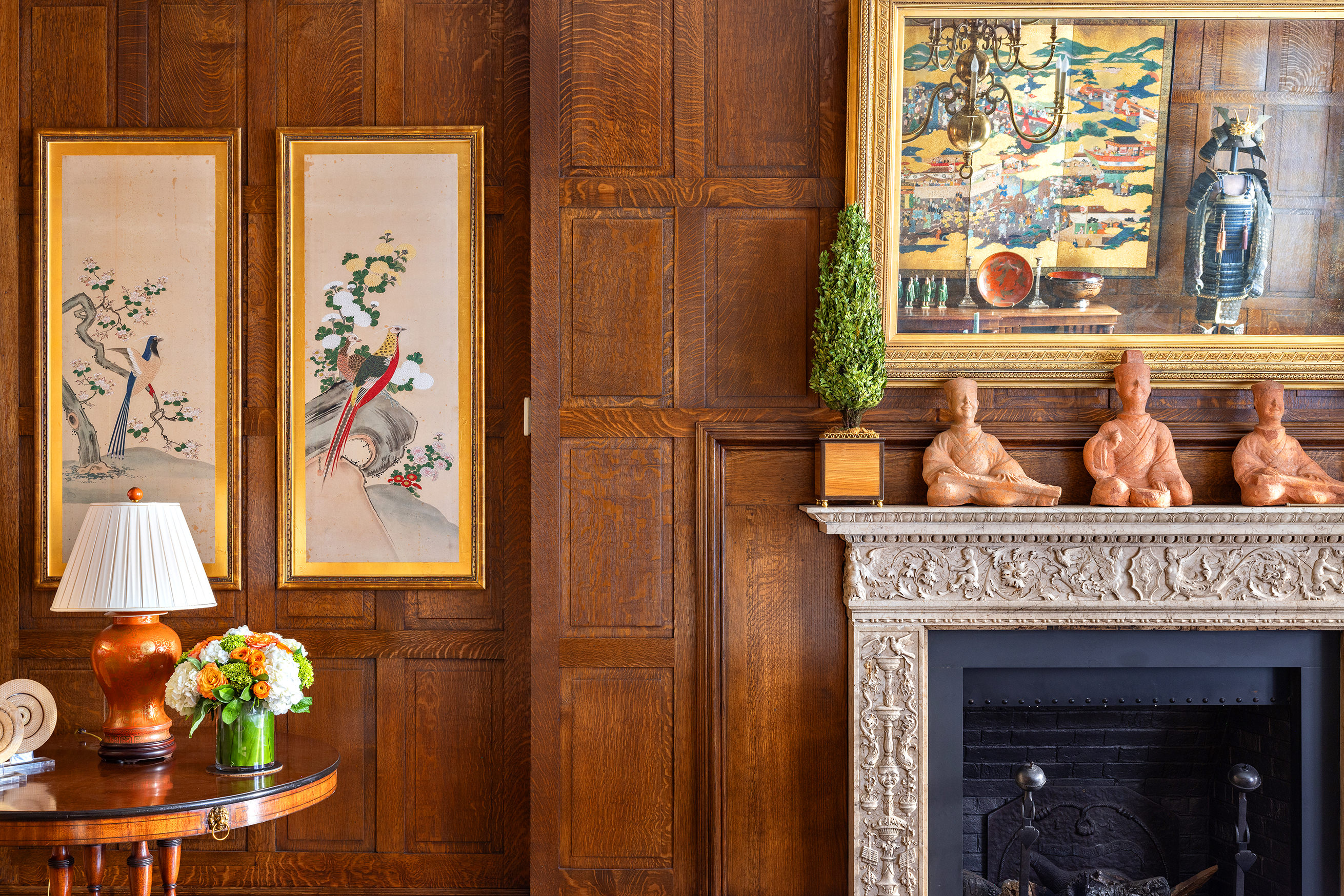 127 East 73rd Street Manhattan, NY 10021 - Photo 18 of 40 a front view of a fireplace with wooden floor