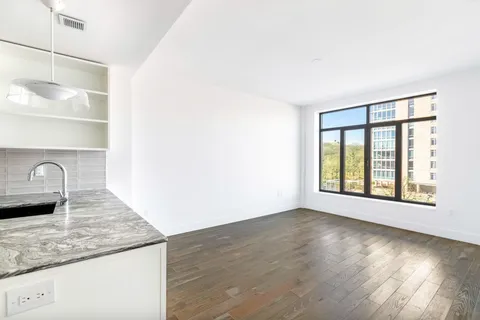 $4,100 | 10 Lenox Avenue, Unit 5D | Harlem