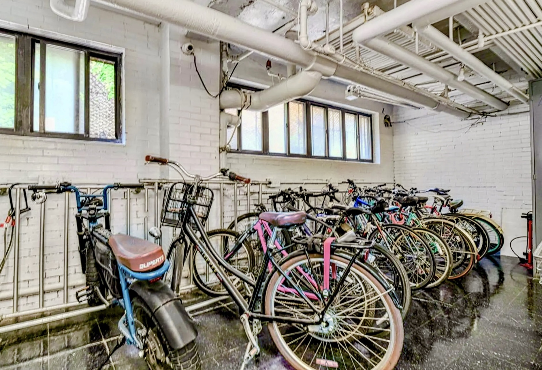 220 East 73rd Street Manhattan, NY 10021 - Photo 11 of 13