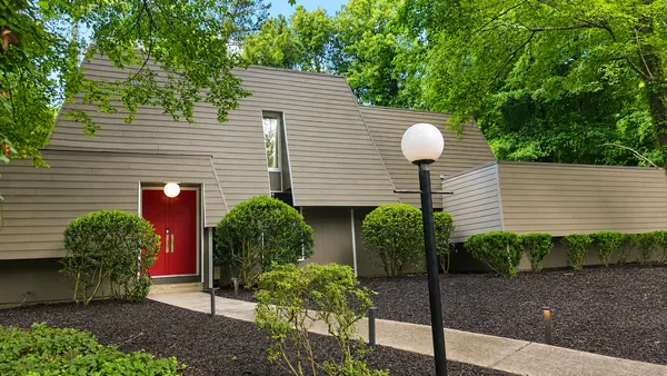 $949,900 | 5094 Lake Fjord Pass, Marietta, GA 30068