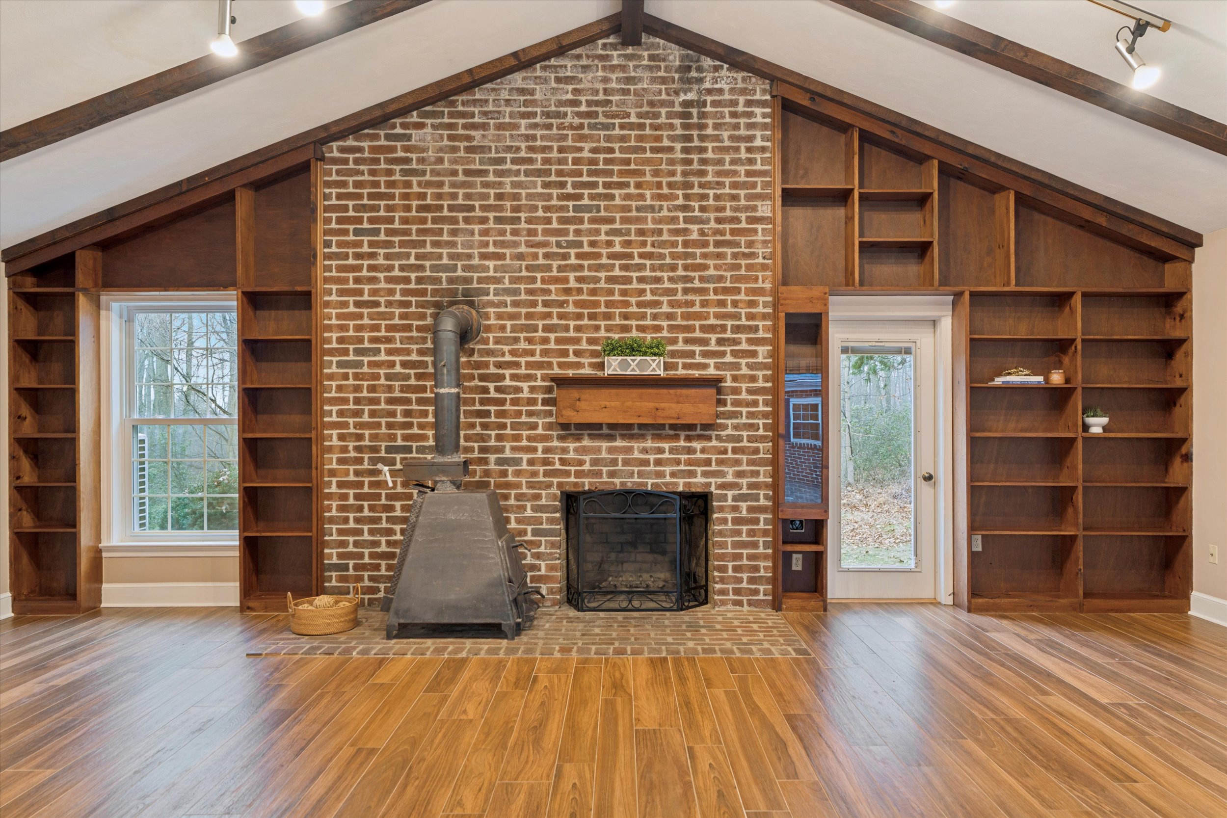 2435 St Peters Road Pottstown, PA 19465 - Photo 11 of 37