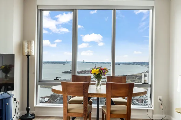 $7,875 | 25 Columbus Drive, Unit 4314, Jersey City, NJ 07302