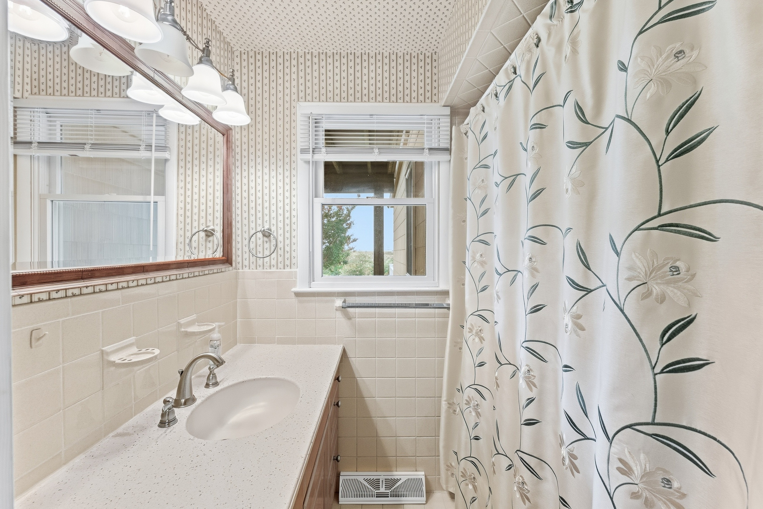 108 Carol Road Linwood, NJ 08221 - Photo 23 of 51 Gallery Image 23