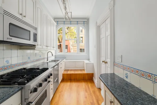$25,000 | 60 Hicks Street | Brooklyn Heights