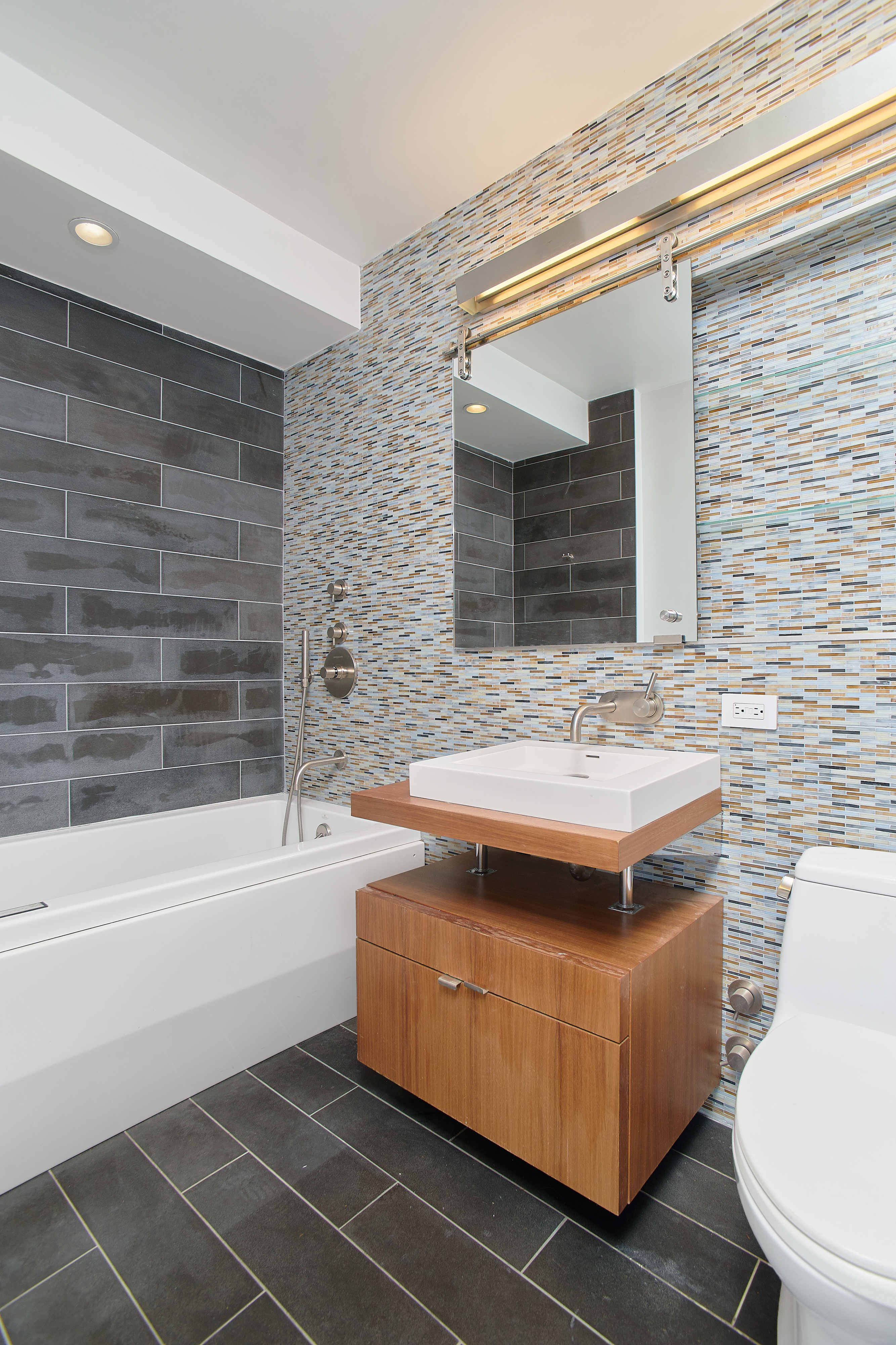 2280 Frederick Douglass Boulevard, Unit PHE Manhattan, NY 10027 - Photo 9 of 17