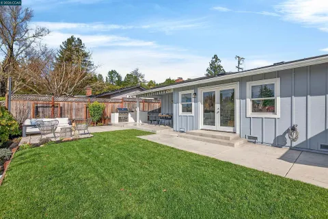 $1,649,000 | 19 Lance Court, Moraga, CA 94556