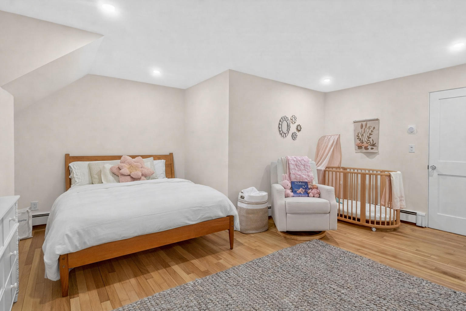 43 Anderson Street, Unit 1 Boston, MA 02114 - Photo 12 of 17