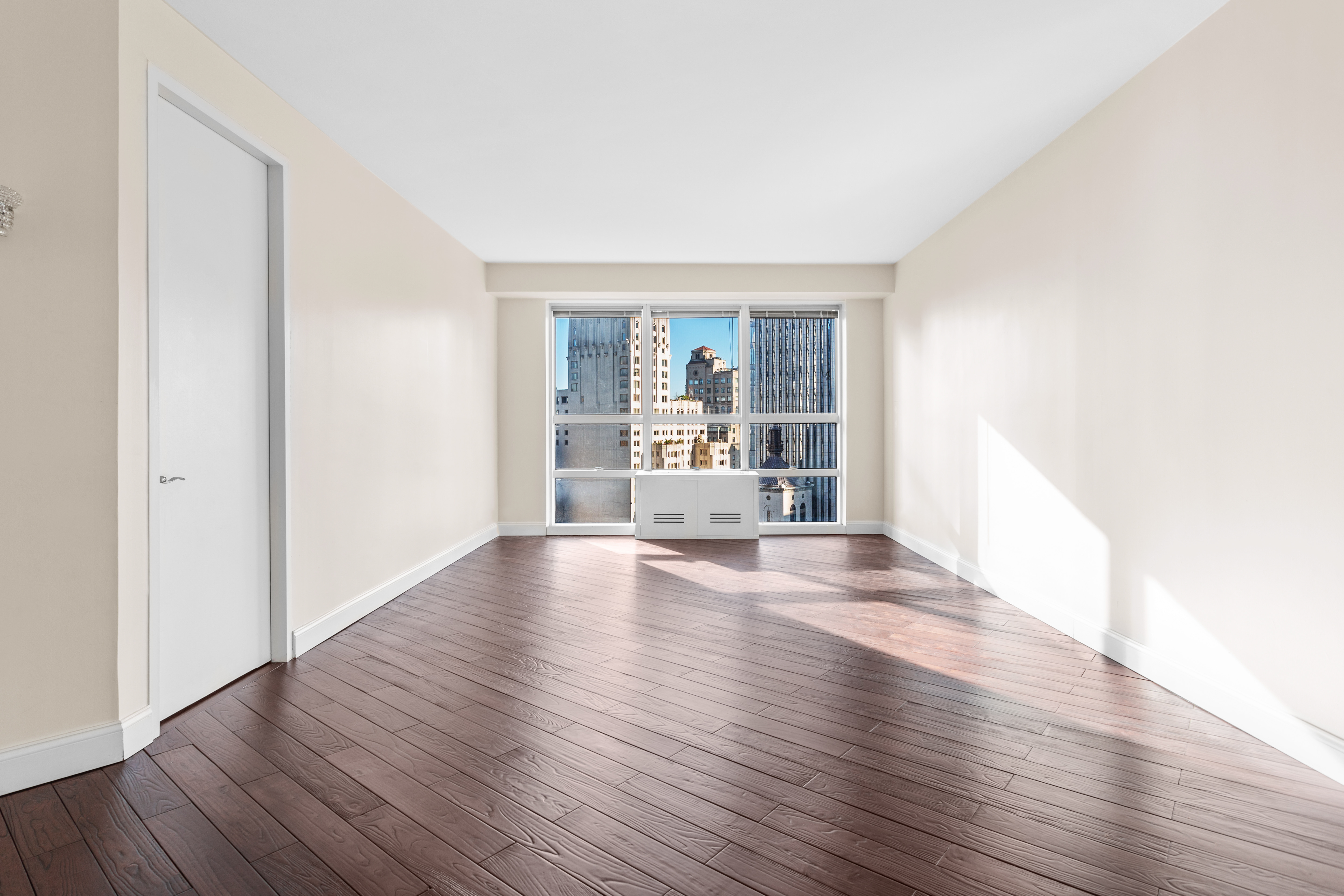 146 West 57th Street, Unit 34A Manhattan, NY 10019 - Photo 10 of 13