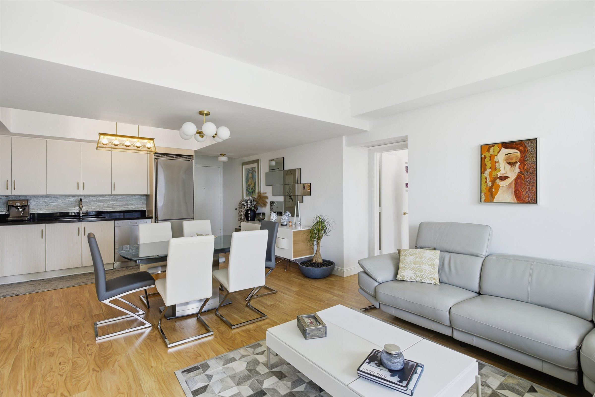 92 Southwest 3rd Street, Unit 1604 Miami, FL 33130 - Photo 15 of 54 Gallery Image 15