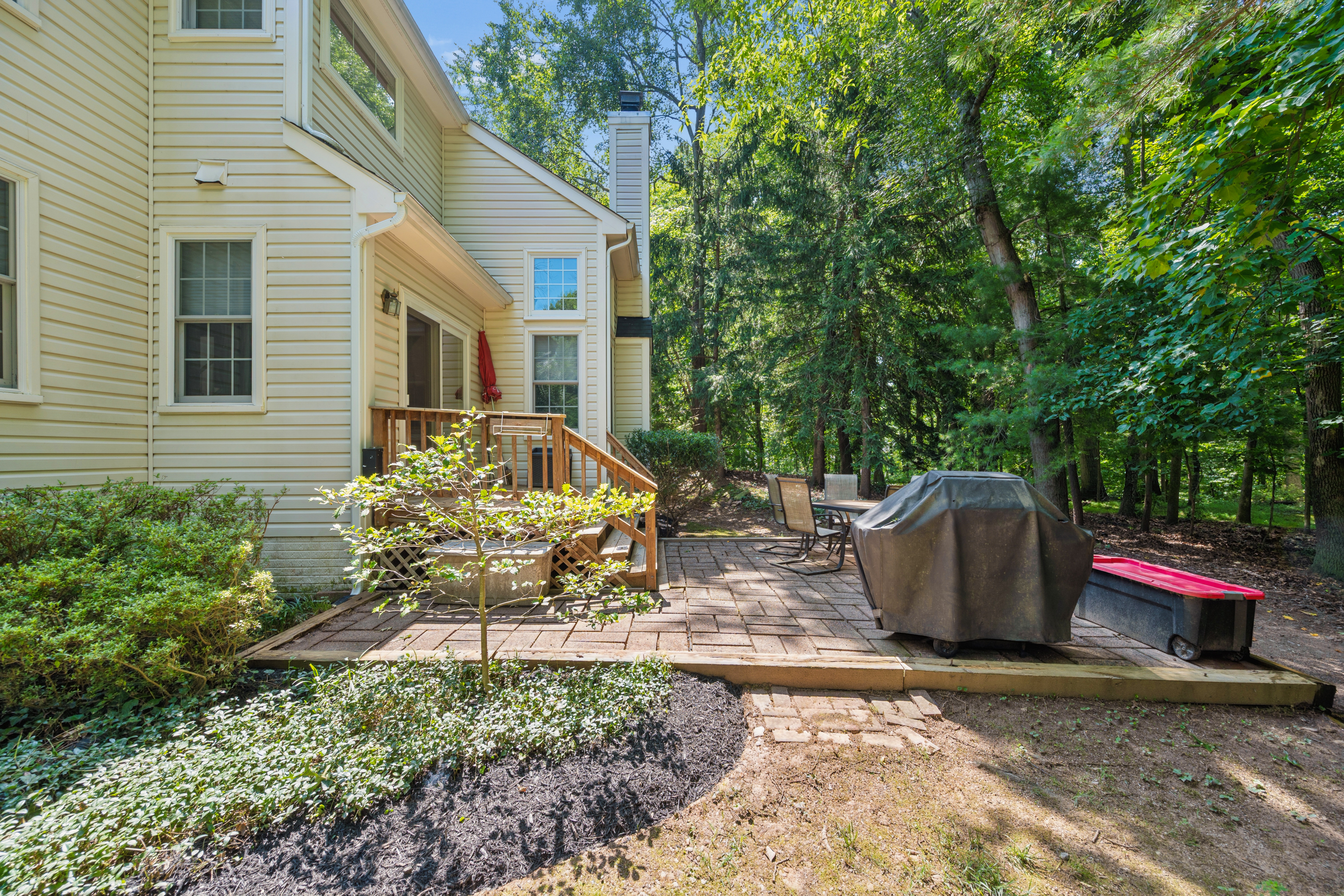 18710 Severn Road Gaithersburg, MD 20879 - Photo 89 of 96 a view of outdoor space yard and patio