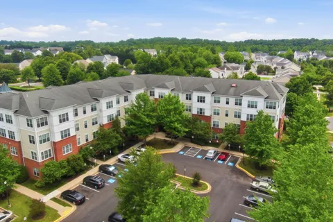 $277,854 | 14241 Kings Crossing Boulevard, Unit 411, Boyds, MD 20841