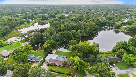 $699,000 | 13117 Forest Hills Drive, Tampa, FL 33612