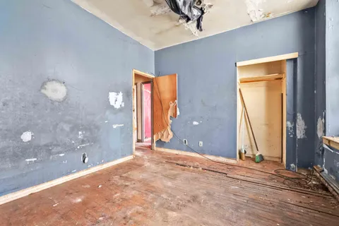 $725,000 | 184 Stuyvesant Avenue, Unit D2 | Bedford-Stuyvesant