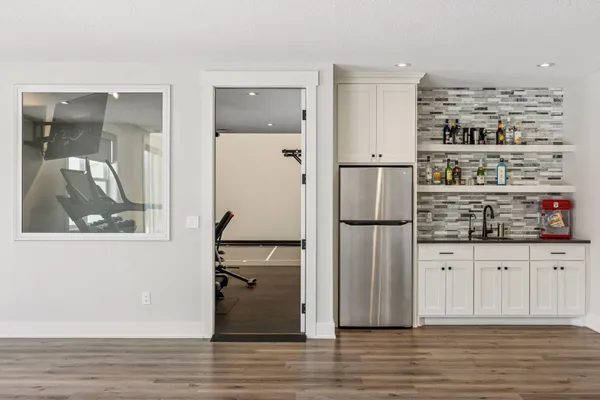 $1,850,000 | 16865 46th Avenue North, Plymouth, MN 55446