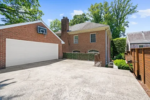 Contact Agent | 5313 Massachusetts Avenue, Bethesda, MD 20816