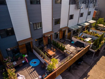 $1,199,999 | 227 West George Street, Philadelphia, PA 19123