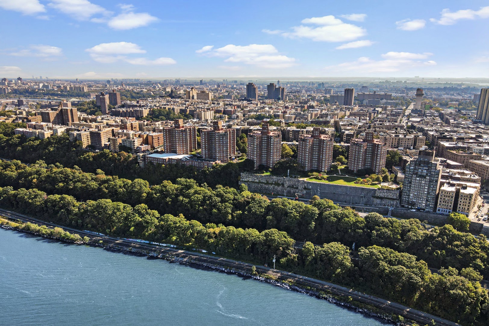 180 Cabrini Boulevard, Unit 61 Manhattan, NY 10033 - Photo 22 of 33 a view of a city