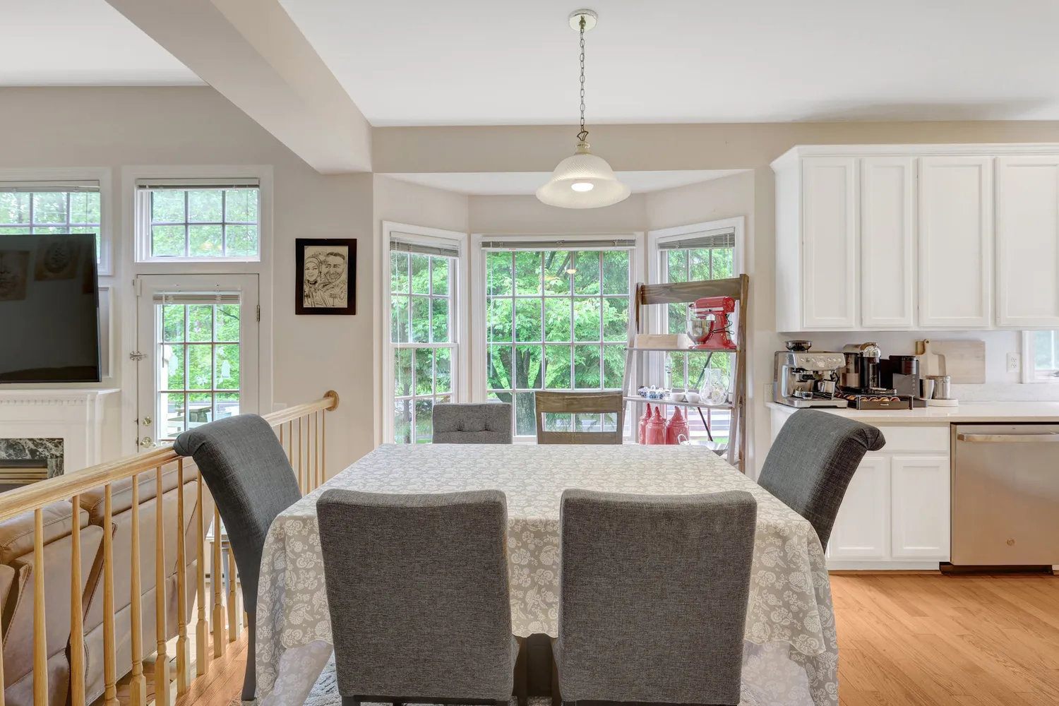 $1,350,000 | 9927 Miles Stone Court, Vienna, VA 22181