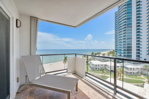 $380,000 | 1500 South Ocean Boulevard, Unit 706, Lauderdale-by-the-Sea, FL 33062