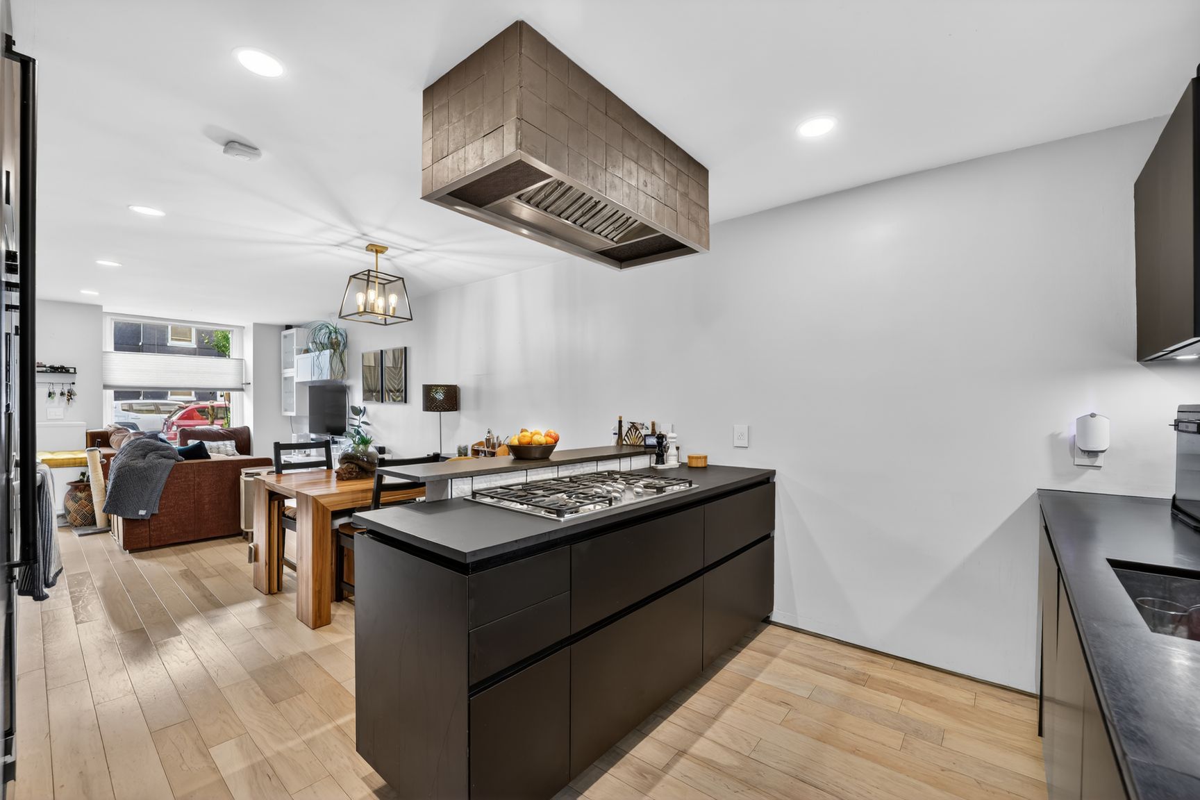 1023 6th Street Northeast Washington, DC 20002 - Photo 8 of 37